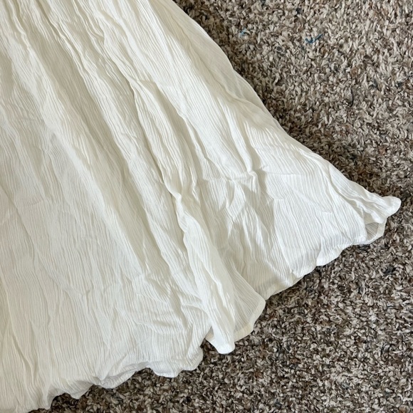 Chelsea & Violet Off White Cottage Mini Dress - Picture 2 of 7